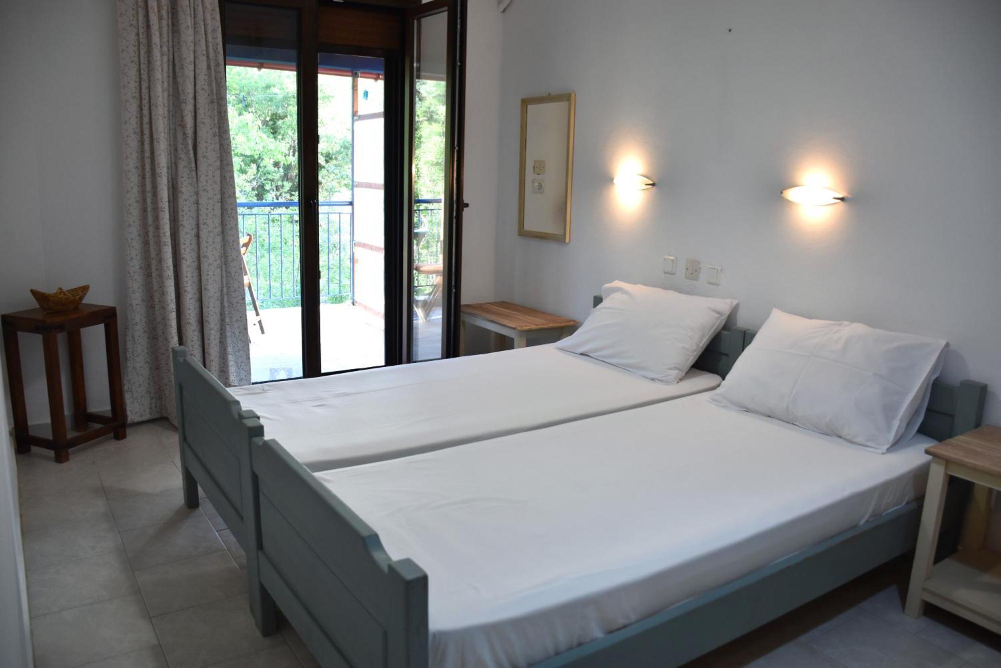 Mirsini Apartments Kariotes Zewnętrze zdjęcie