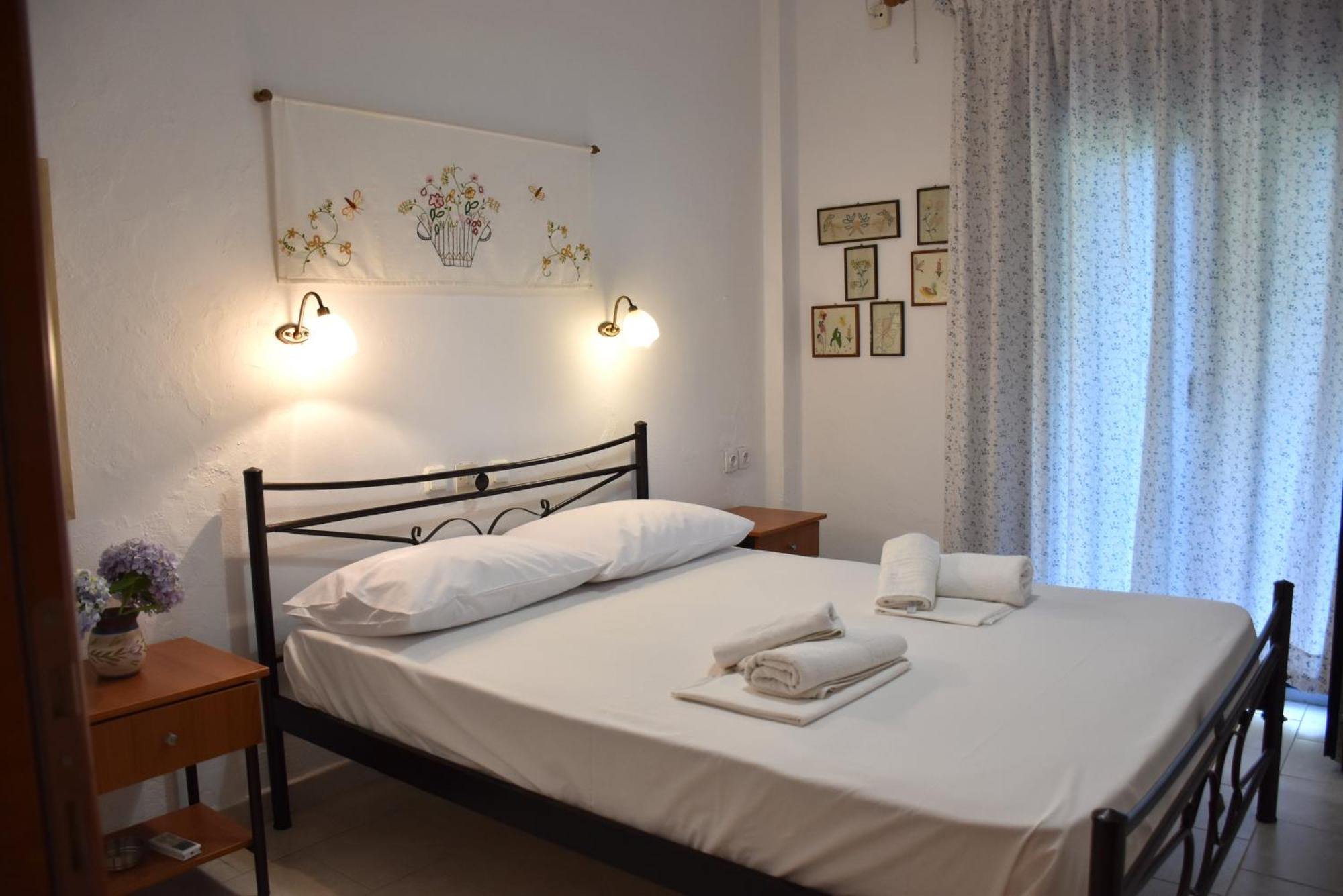 Mirsini Apartments Kariotes Zewnętrze zdjęcie