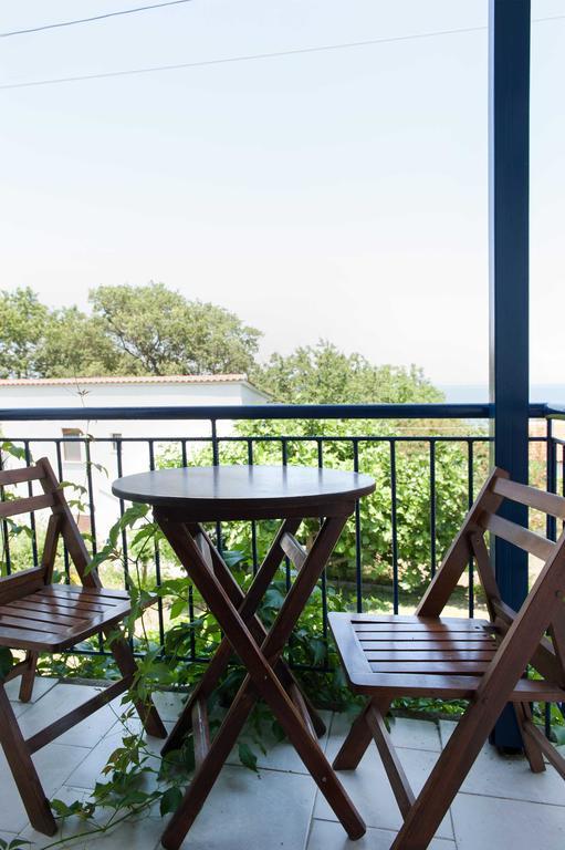 Mirsini Apartments Kariotes Zewnętrze zdjęcie